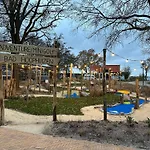 Veluwemeervakantiehuisje * 许尔斯霍斯特