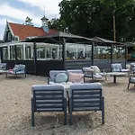木屋 Veluwemeervakantiehuisje *